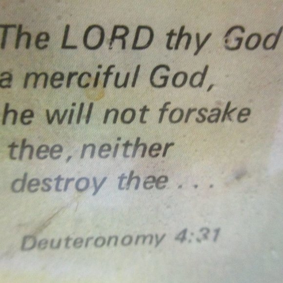 Pottery Religious Plate Decorate Religious God Watch Over Me Wall Hanger Plate - Picture 7 of 8